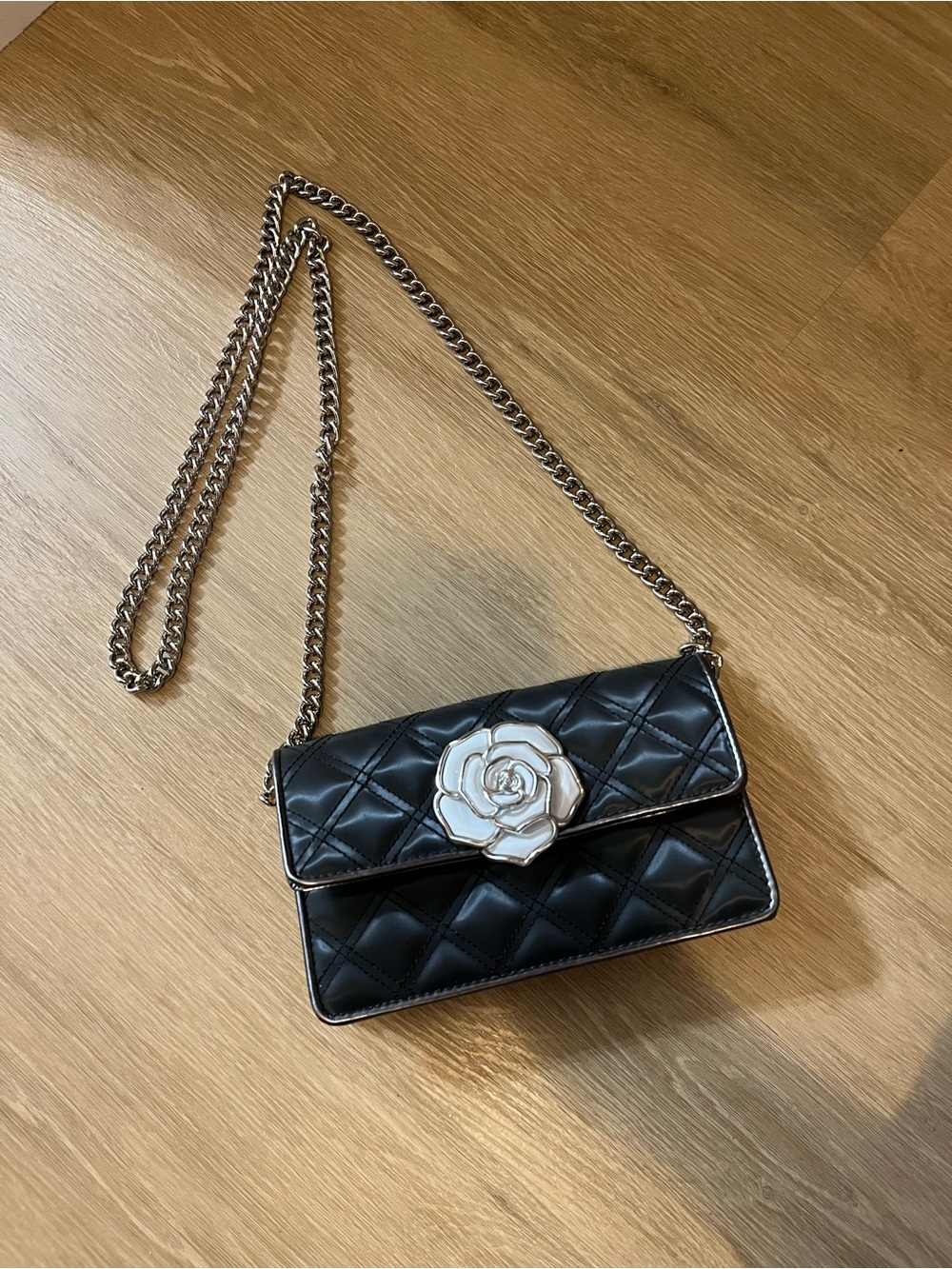JACOBS by Marc by Marc Jacobs (2012) Quilted + Chain Crossbody Bag